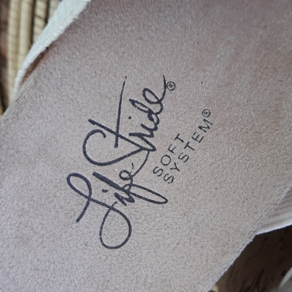 NWOT LIFE STRIDE DONNA WEDGE SANDAL - Picture 9 of 11